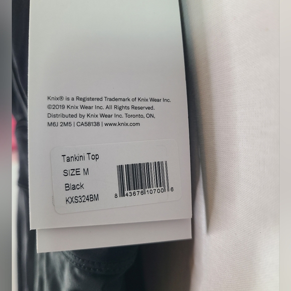 KNIX black tankini top Size medium women's- New with tags - Picture 8 of 8